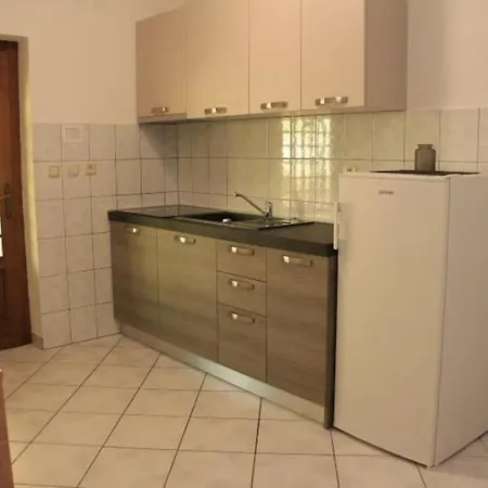 Fuer 4 Personen Ca 43 Qm In Fazana, Istrien Istrische Riviera Appartement
